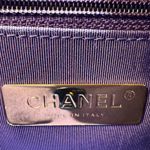 Brand New Chanel 2021 Medium Blue Tie Dye 19 Flap Bag Limited Edition - Picture 12 of 16